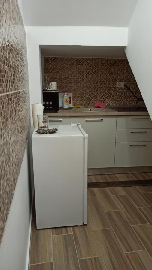 Robert'S Apartment Braşov Exteriör bild
