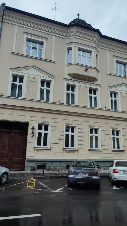 Robert'S Apartment Braşov Exteriör bild